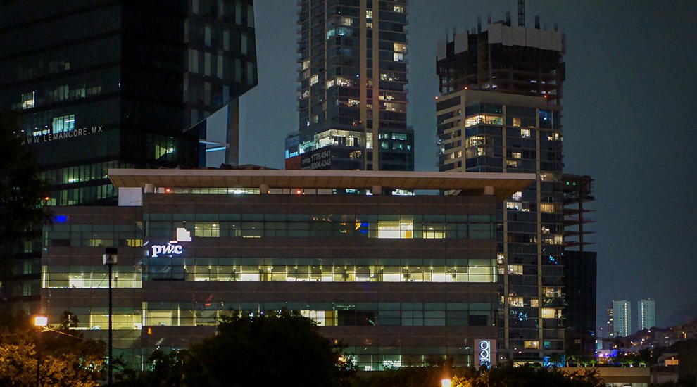 pwc-partners-with-blockstream-and-eris-industries-to-create-blockchain-solution-portfolio
